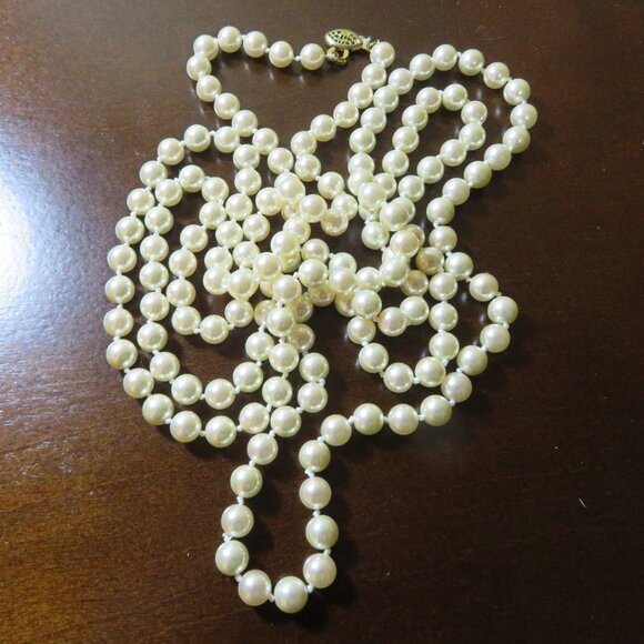 Vintage RMN 60" Opera Length Knotted Lustrous Faux Pearl Single Strand Necklace - Picture 7 of 8